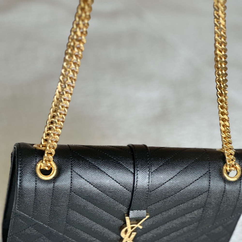 Saint Laurent Envelope Triquilt Medium YSL bag. (100% Authentic)